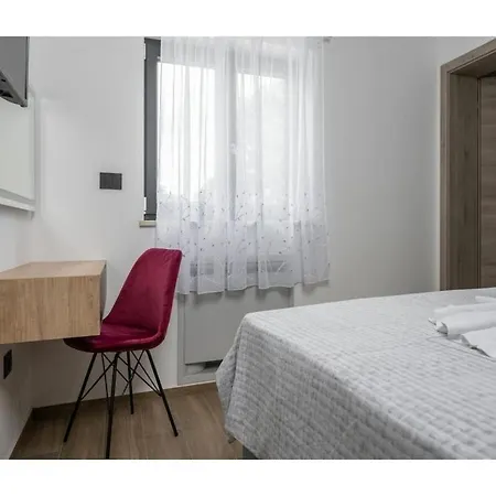 Alison Deluxe Junior Villa Ružići