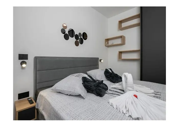 Alison Deluxe Junior *